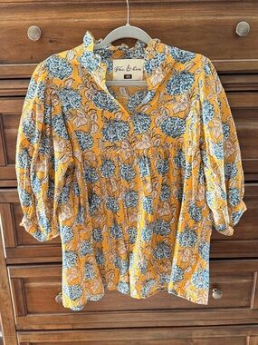 Fox & Hen Yellow Floral Puff-Sleeve Blouse